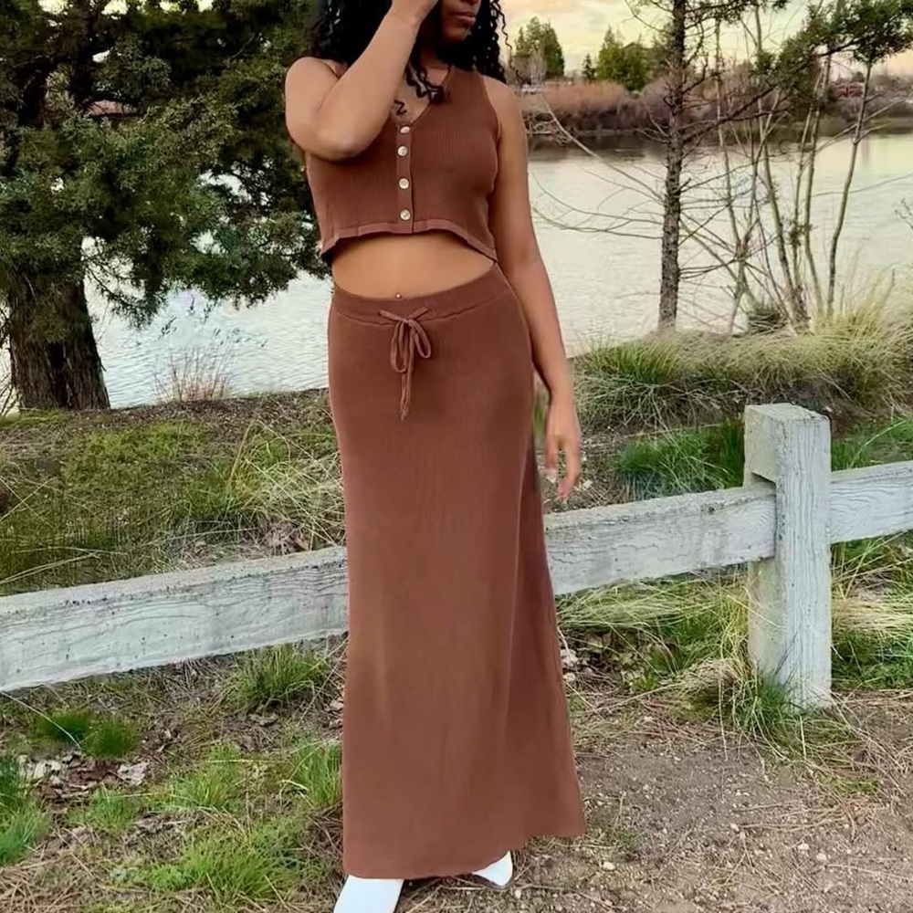 BNWOT Brown Knit Miori Muse Tank Top and Maxi Skirt Set
